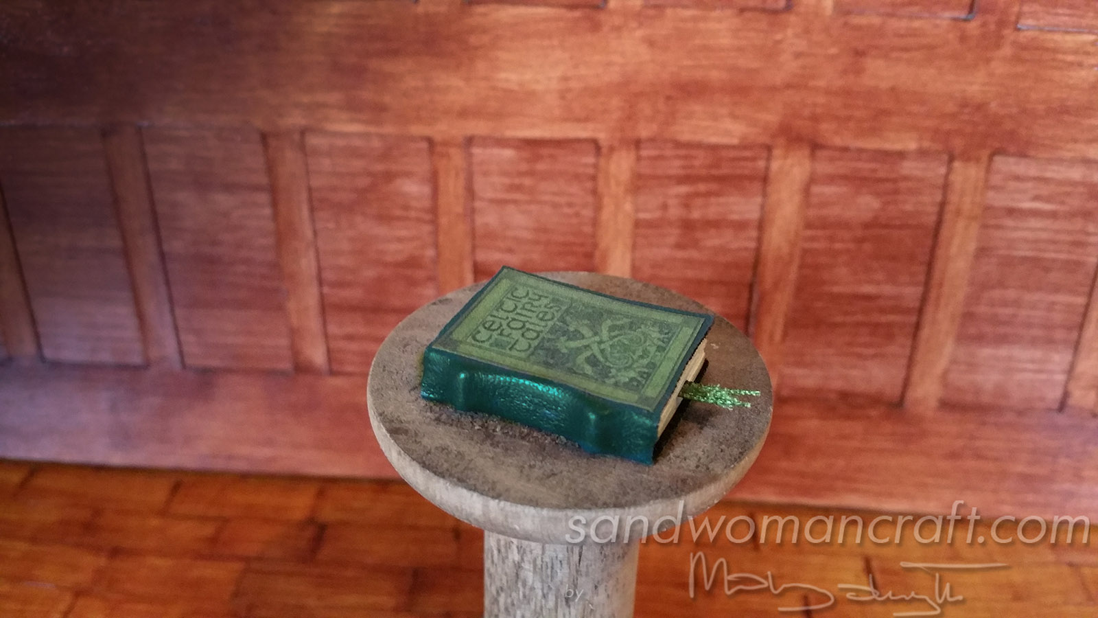 Celtic Fairy Tales. Miniature leather book