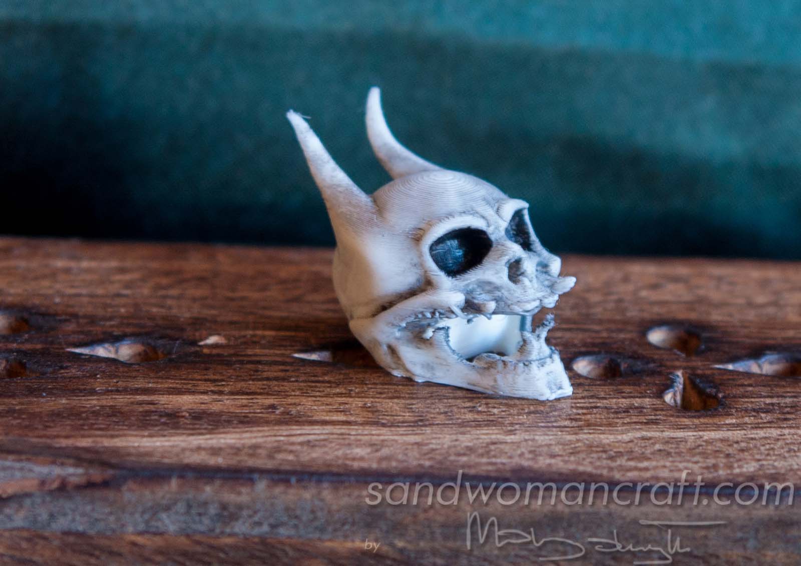 Miniature monster skull. Miniature devil skull
