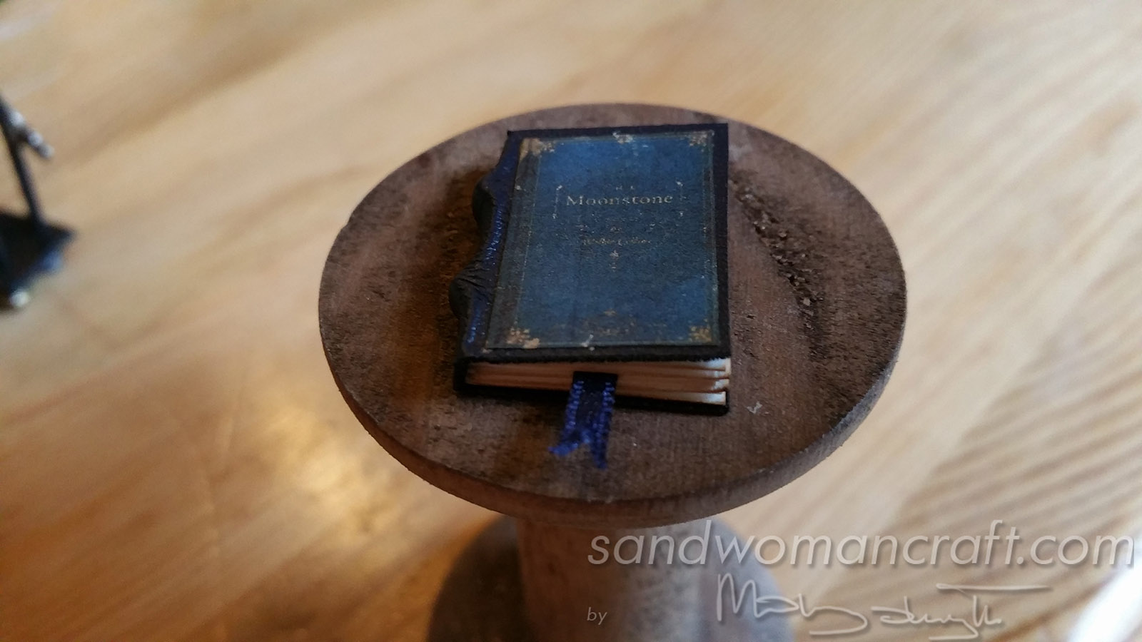 "Moonstone" miniature leather book