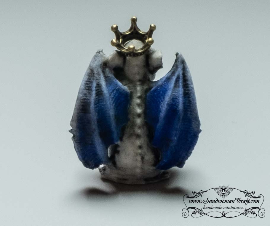 Miniature blue winged Gargoyle guardian